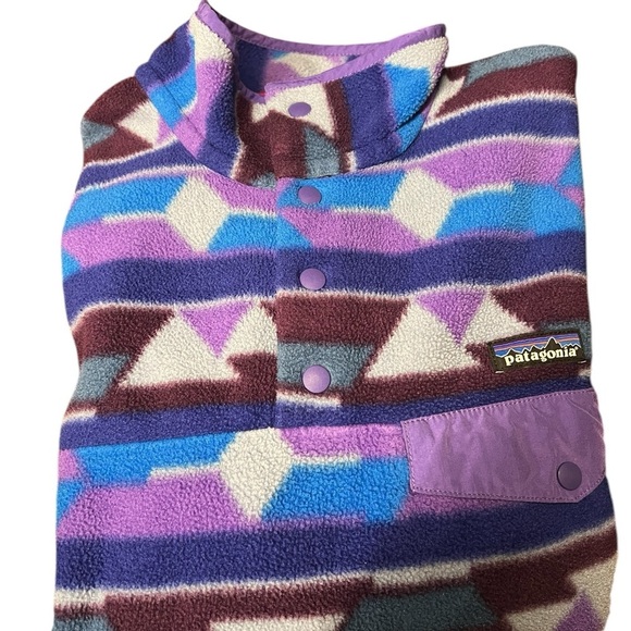 PATAGONIA WOMEN’S SYNCHILLA JACKET SIZE MEDIUM PURPLES AND BLUES - Picture 11 of 12